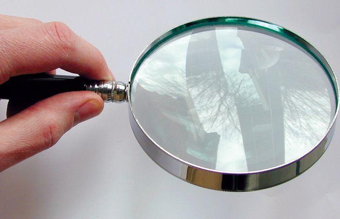 Magnifying-Glass-in-Hand-700.jpg