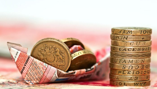 Savings-Money-Currency-Business-Finance-700-530x300.jpg